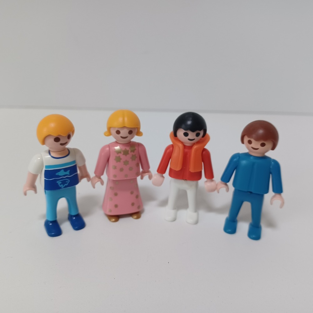 LOT of 4 Playmobil Mini Figures Mixed Vintages‎ 1980s Action Figures